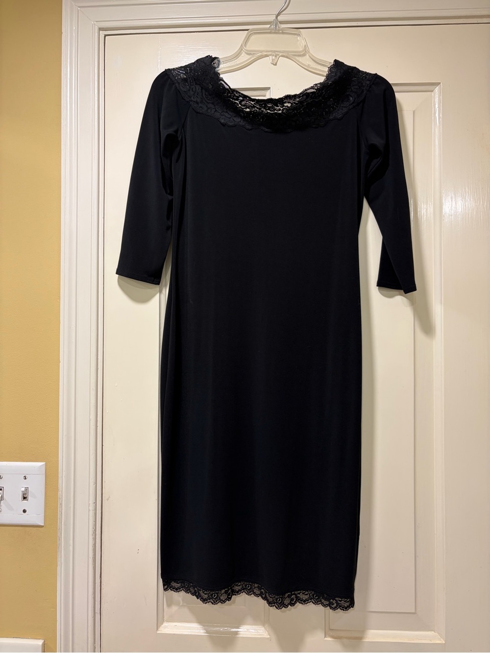 Laundry By Shelli Segal Black Lace-Trim Long Sleeve Midi Dress